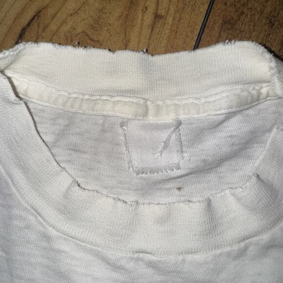 Vintage Distressed Single Stitch Racing T-Shirt Large White 21x24 - Picture 6 of 9
